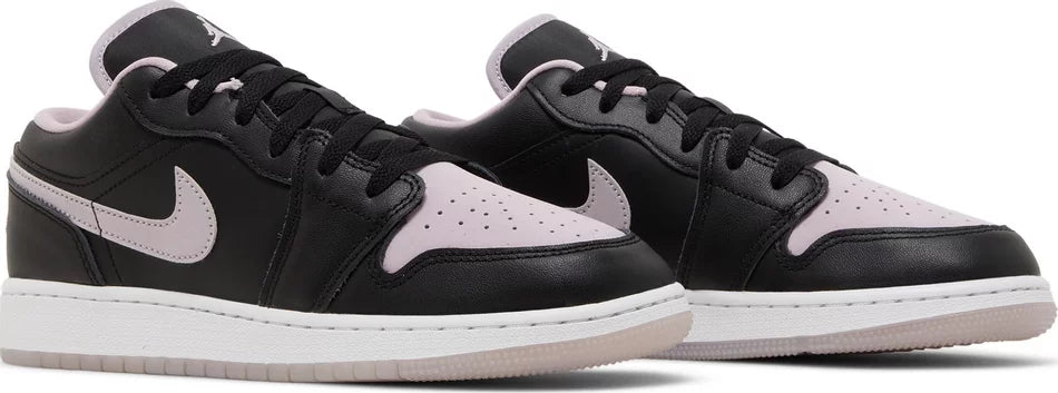 Jordan 1 Low SE Black Iced Lilac - DV1333-051 - MTHOR SHOP