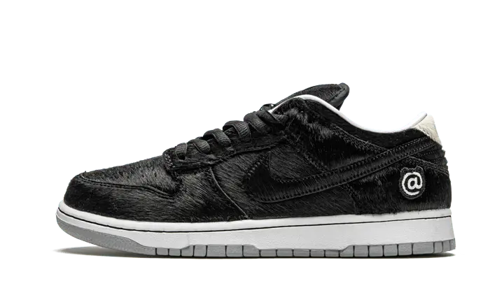 Nike SB Dunk Low BE@RBRICK Medicom Toy - CZ5127-001